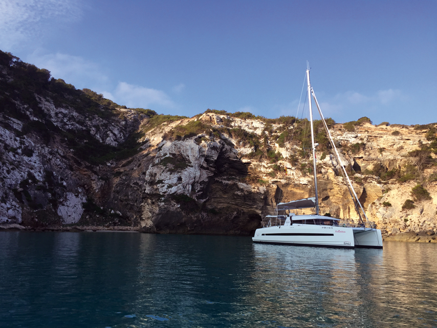 Destination Baléares : le catamaran id_al pour d_couvrir