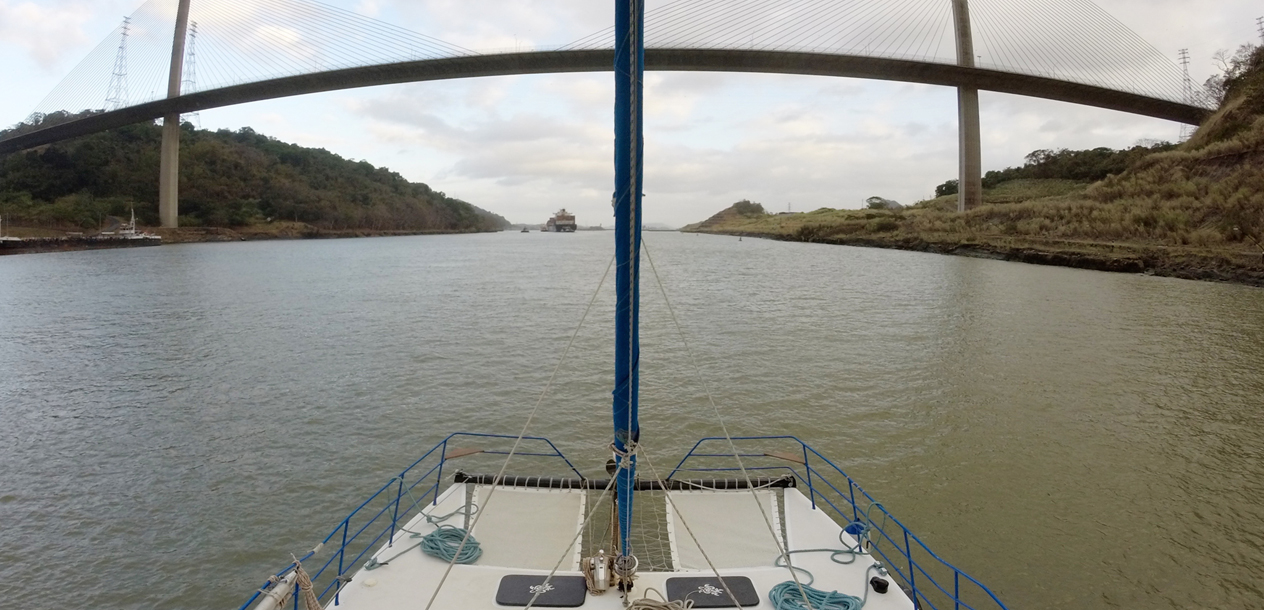 Dans quelques heures, notre catamaran va naviguer dans le Pacifique…