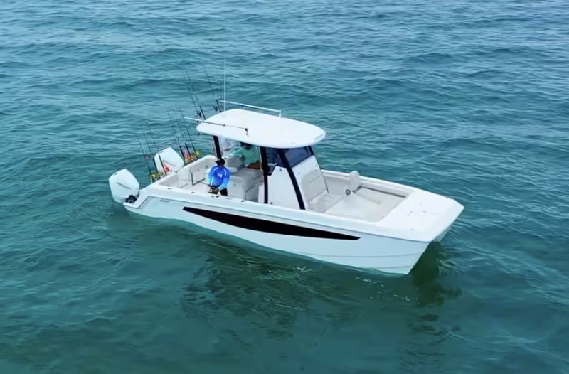 Aquila 28 Molokai catamaran - Teaser essai - Multicoques Mag