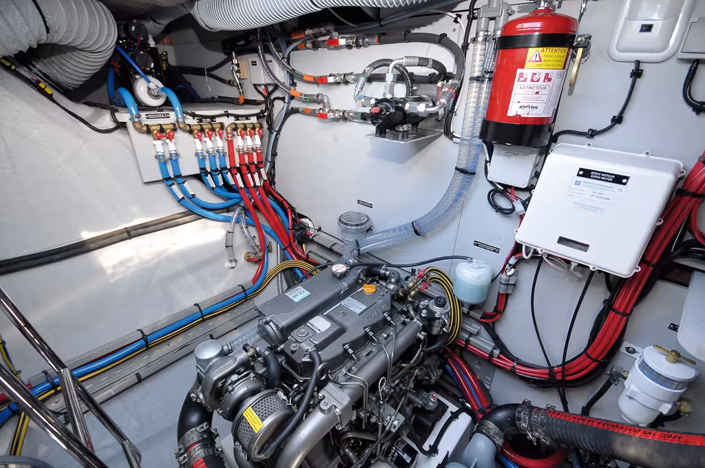 Les compartiments techniques sont soignés, le technicien trouvera l'espace nécessaire à la maintenance.