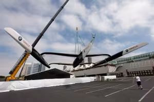 Le trimaran américain de retour dans son élément en vue de l'America's Cup