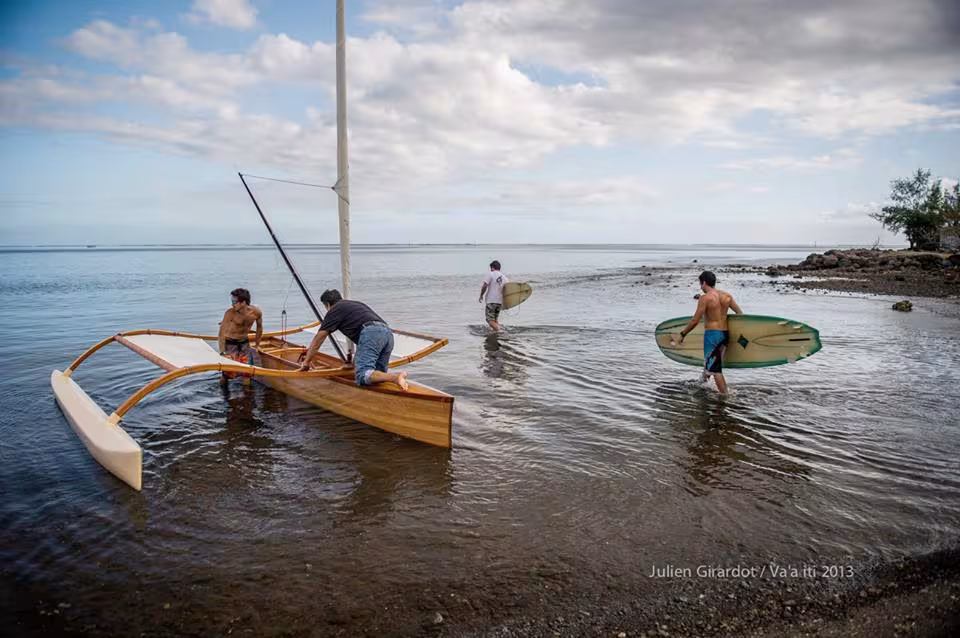 Pirogue à Tahiti