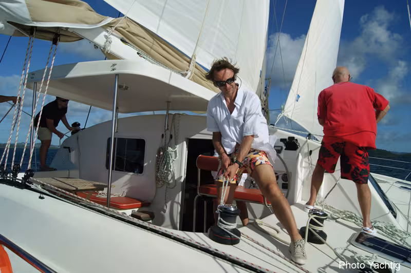 Formation sur un catamaran Catana 381