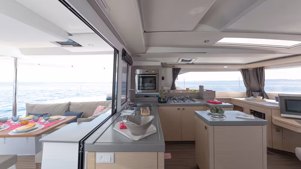 Un style "urban chic" de bon goût, bien réalisé et habilement transposé dans l'univers maritime.