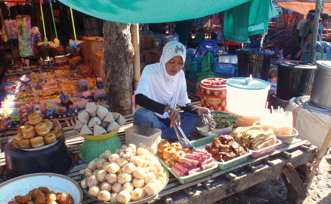 Au pasar (marché) de Maumere, capitale de l’île de Florès…