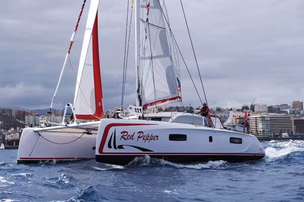 L’Outremer 51 au départ de Las Palmas, Gran Canaria.